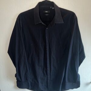 HUGO BOSS DRESS SHIRT !